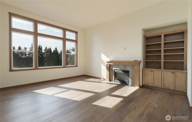 1806 Twin Oaks Lane, Freeland, WA 98249