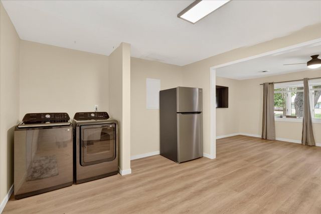 749 Denway Drive, Kalamazoo, MI 49008