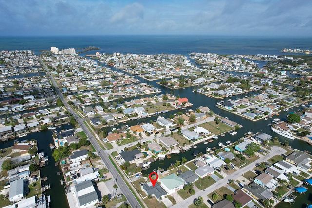 13727 COCO, Hudson, FL 34667