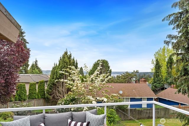 1623 2nd Street, Kirkland, WA 98033