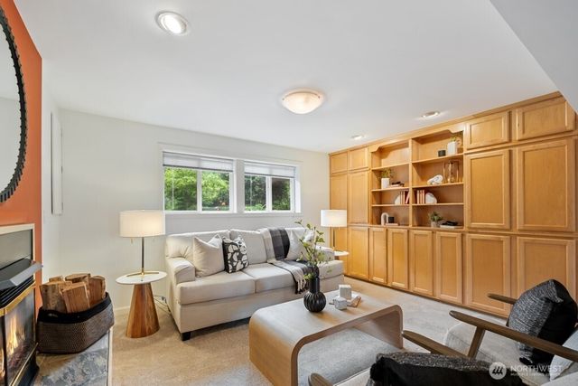 1623 2nd Street, Kirkland, WA 98033