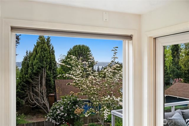 1623 2nd Street, Kirkland, WA 98033