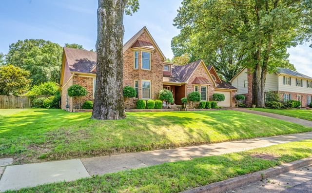 5981 DIPLOMAT PL, Bartlett, TN 38134