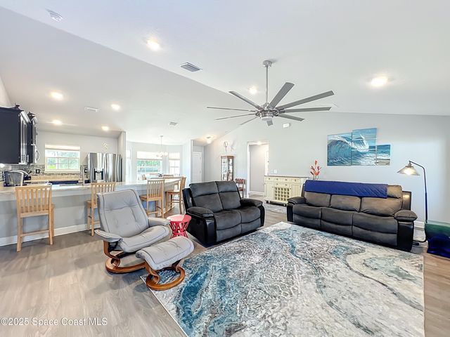 941 Le Baron Street SW, Palm Bay, FL 32908