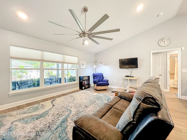 941 Le Baron Street SW, Palm Bay, FL 32908