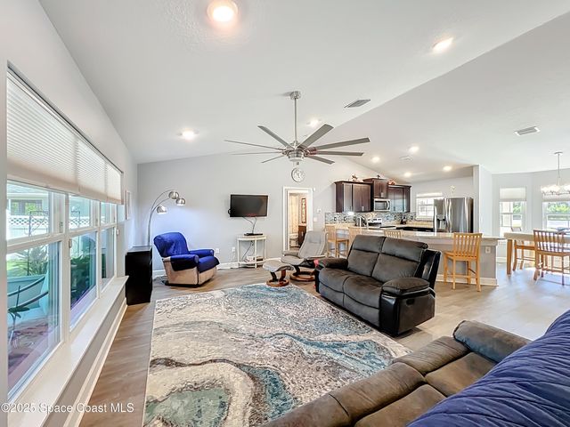 941 Le Baron Street SW, Palm Bay, FL 32908