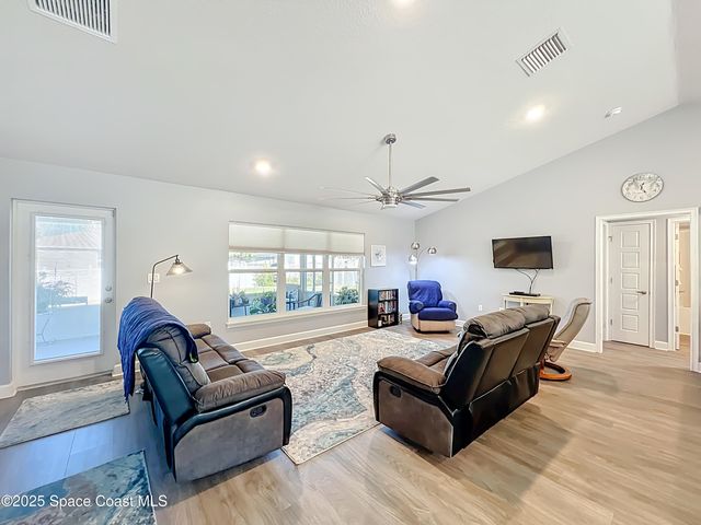 941 Le Baron Street SW, Palm Bay, FL 32908