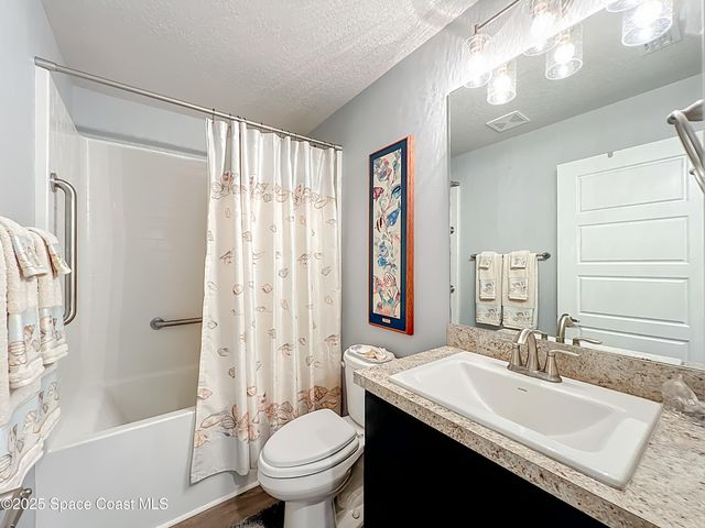 941 Le Baron Street SW, Palm Bay, FL 32908