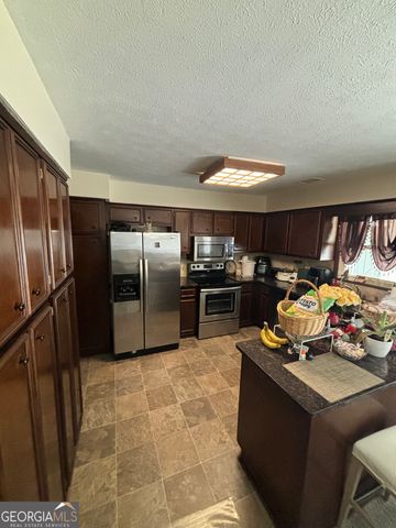 110 Waverly Way, Lagrange, GA 30240