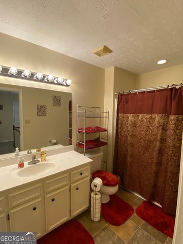 110 Waverly Way, Lagrange, GA 30240