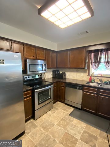 110 Waverly Way, Lagrange, GA 30240