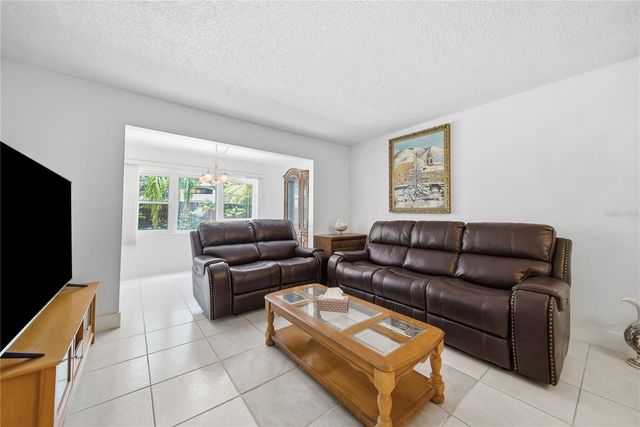 1247 S MARTIN LUTHER KING JR AVENUE 107, Clearwater, FL 33756