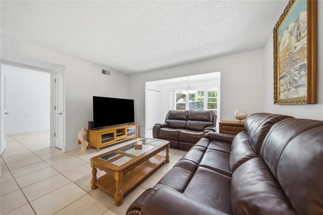 1247 S MARTIN LUTHER KING JR AVENUE 107, Clearwater, FL 33756