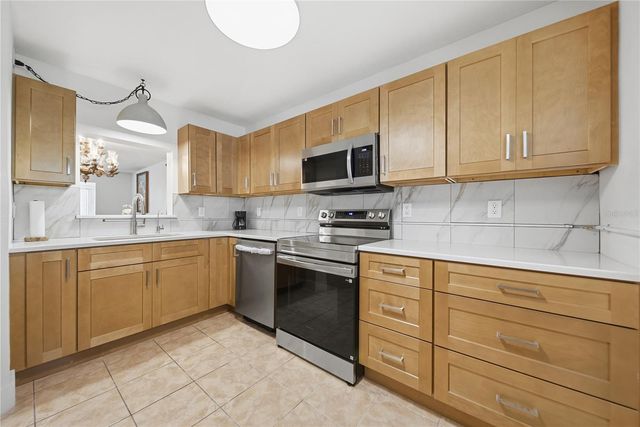 1247 S MARTIN LUTHER KING JR AVENUE 107, Clearwater, FL 33756