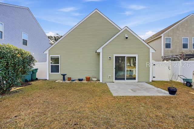 35 Running Oak Dr, Bluffton, SC 29910