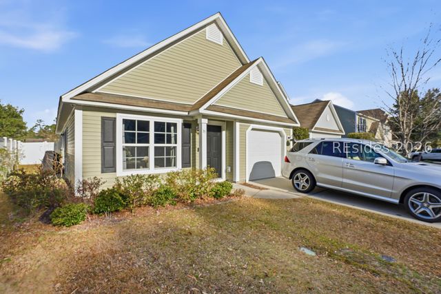 35 Running Oak Dr, Bluffton, SC 29910