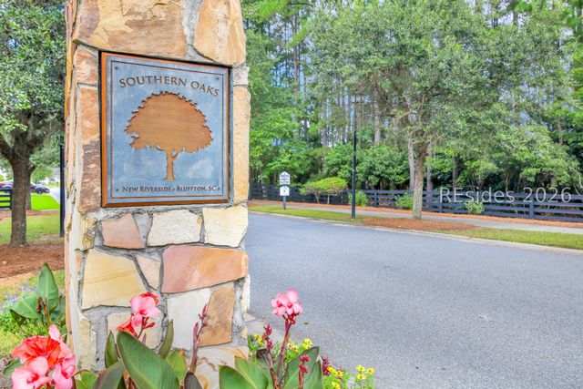35 Running Oak Dr, Bluffton, SC 29910