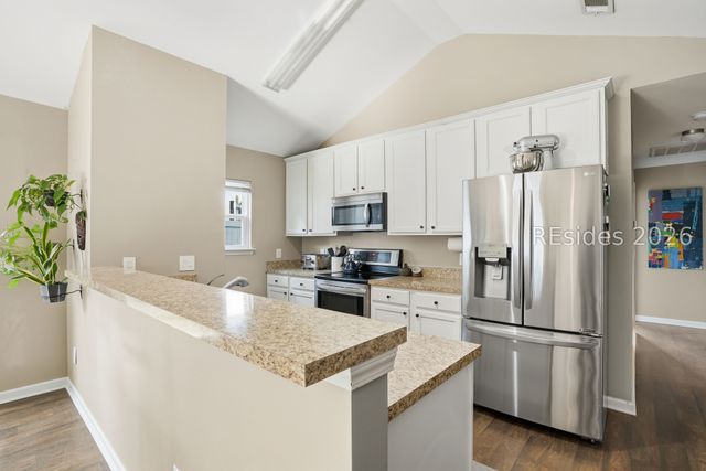 35 Running Oak Dr, Bluffton, SC 29910