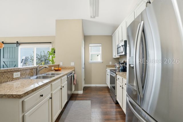 35 Running Oak Dr, Bluffton, SC 29910