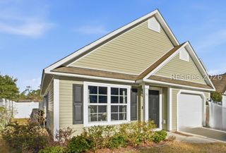 35 Running Oak Dr, Bluffton, SC 29910