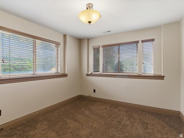2614 W 2450 N, Farr West, UT 84404