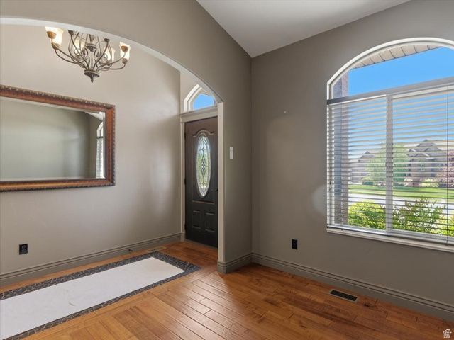 2614 W 2450 N, Farr West, UT 84404
