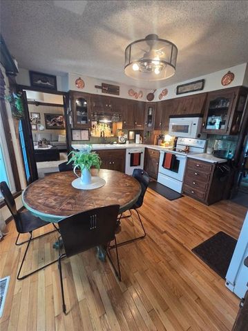 13004 E State Route 150 Highway, Kansas City, MO 64149