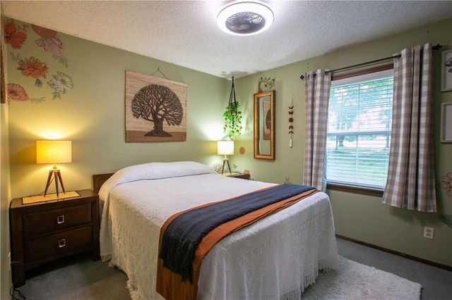 13004 E State Route 150 Highway, Kansas City, MO 64149