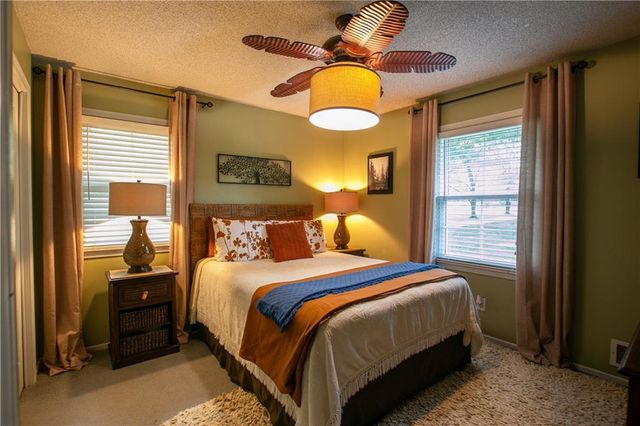 13004 E State Route 150 Highway, Kansas City, MO 64149