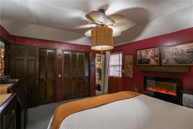 13004 E State Route 150 Highway, Kansas City, MO 64149