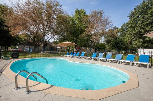 13004 E State Route 150 Highway, Kansas City, MO 64149