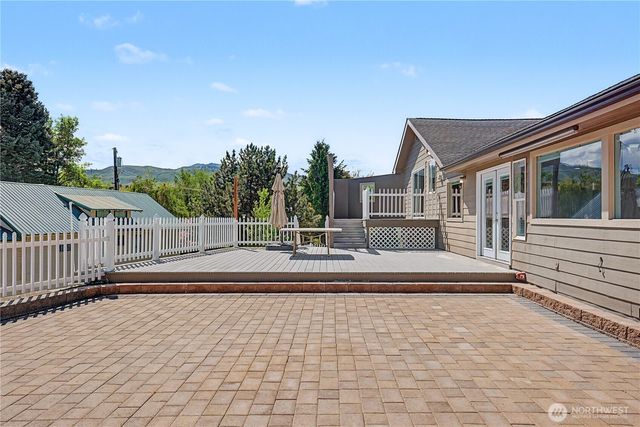 209 W Peters Street, Wenatchee, WA 98801