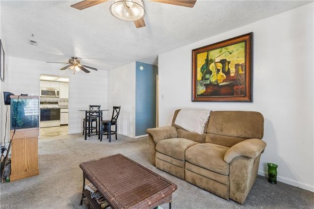 3512 Shawn CT, Virginia Beach, VA 23453