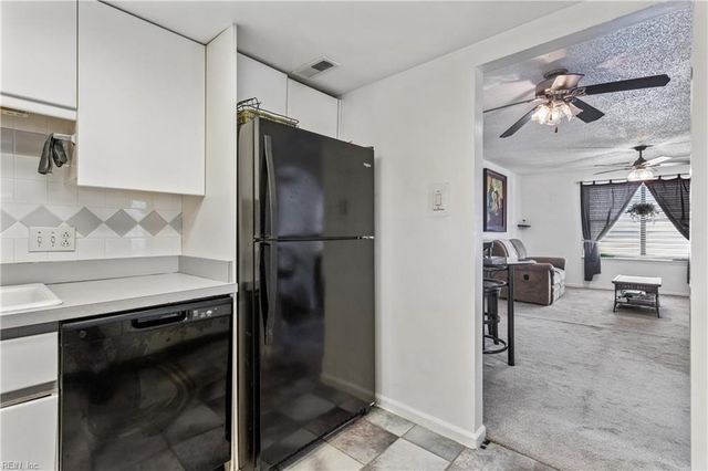 3512 Shawn CT, Virginia Beach, VA 23453
