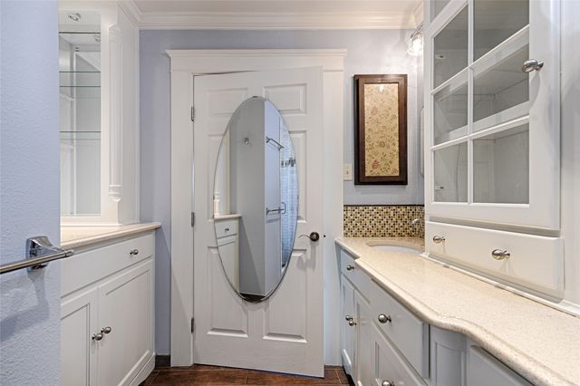 10508 Oak Creek Drive, Greenville, TX 75402