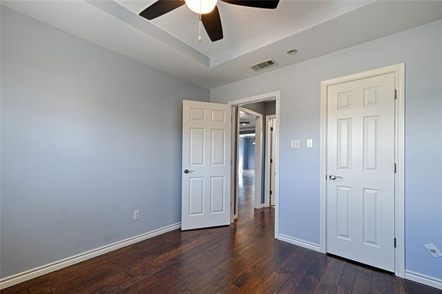 10508 Oak Creek Drive, Greenville, TX 75402