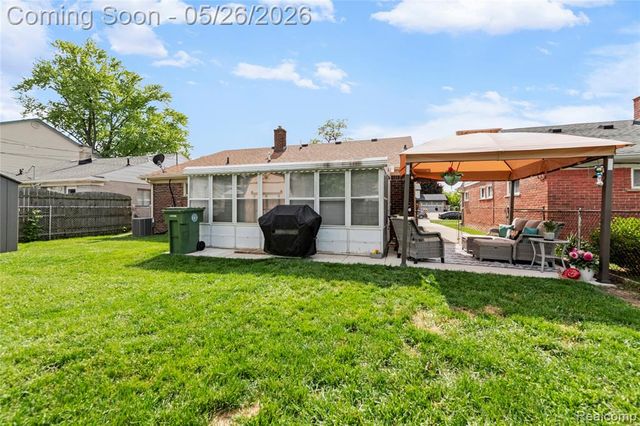15123 Mccann Street, Southgate, MI 48195