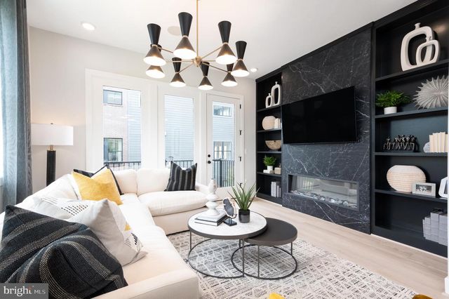 5947 JOSIAH HENSON PKWY, North Bethesda, MD 20852