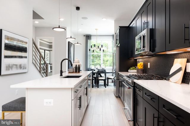 5947 JOSIAH HENSON PKWY, North Bethesda, MD 20852