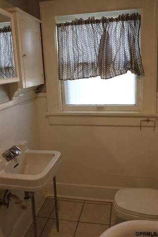 1535 N 32 Street, Lincoln, NE 68503