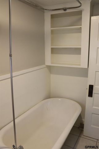 1535 N 32 Street, Lincoln, NE 68503