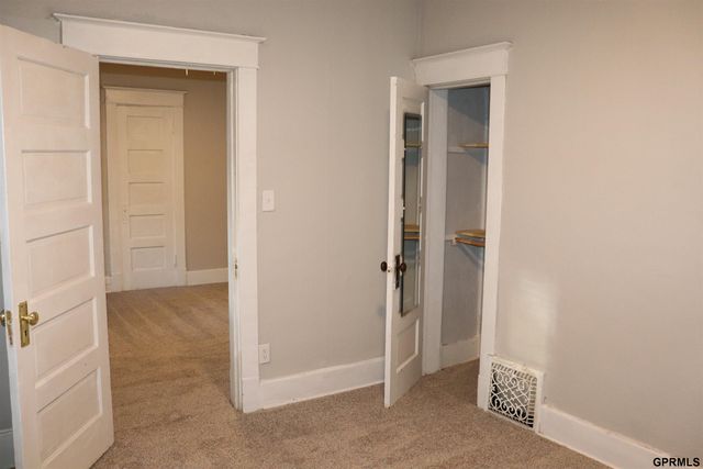 1535 N 32 Street, Lincoln, NE 68503