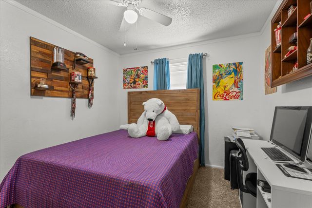 8106 Avenue V, Lubbock, TX 79423