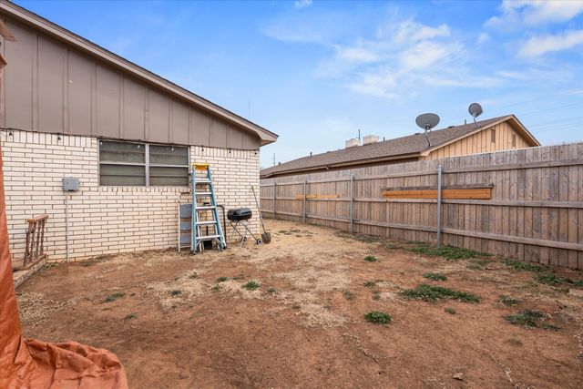 8106 Avenue V, Lubbock, TX 79423