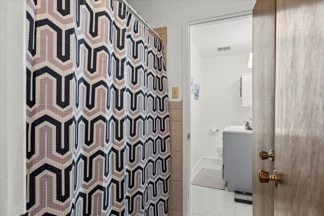 8106 Avenue V, Lubbock, TX 79423