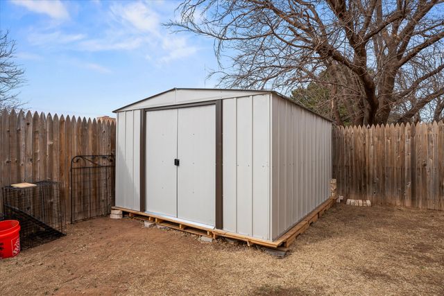 8106 Avenue V, Lubbock, TX 79423