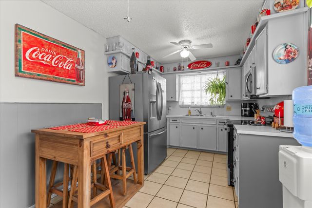 8106 Avenue V, Lubbock, TX 79423