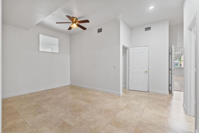 3241 SW 189th Avenue, Miramar, FL 33029