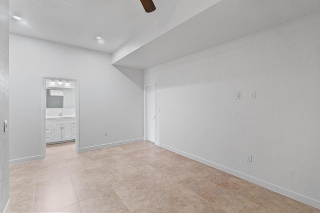 3241 SW 189th Avenue, Miramar, FL 33029