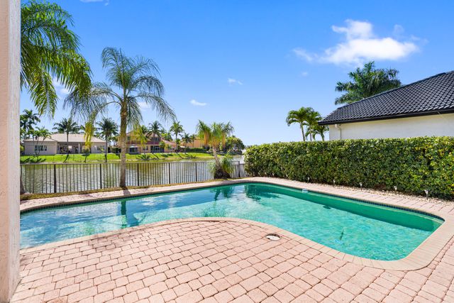 3241 SW 189th Avenue, Miramar, FL 33029